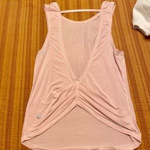 Back out Lululemon top size 4